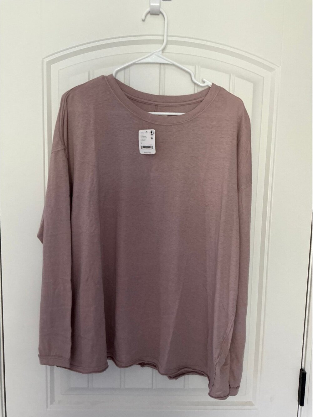 NWT We The Free Nina tee long sleeved size small